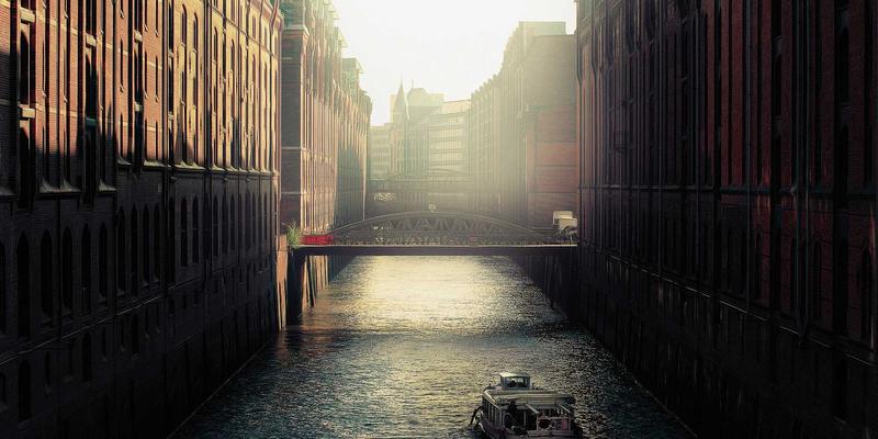 YT725技术博客深度解析：从软件开发案例看网络技术实战演进